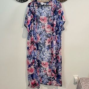 Floral Short Sleeved Duster